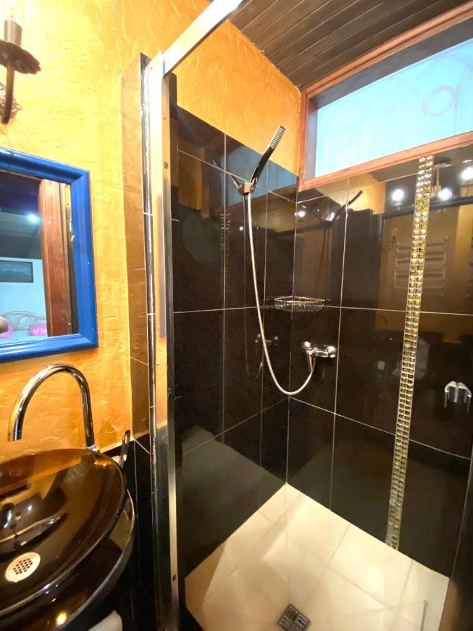 Квартира В Центрі На Вулиці Лесі Українки 19 Lviv Eksteriør billede